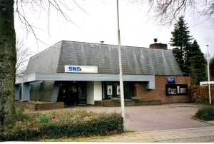 F0305 Decanijeweg SNS bank opgeheven in 2000